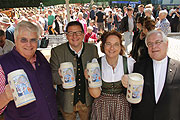 Aufbau Frühlingsfest 14.04.2013 (©Foto:Martin Schmitz)